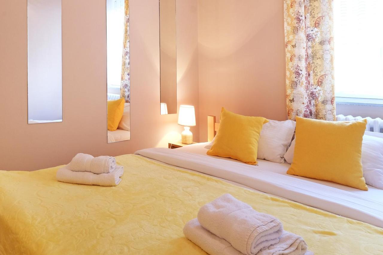 Sava Square Apartment Βελιγράδι Εξωτερικό φωτογραφία