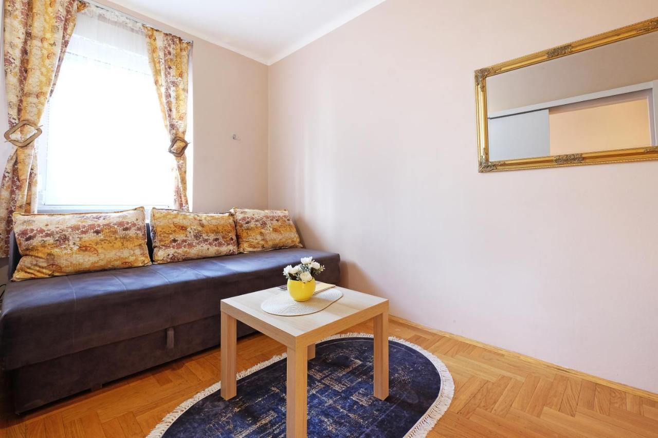 Sava Square Apartment Βελιγράδι Εξωτερικό φωτογραφία